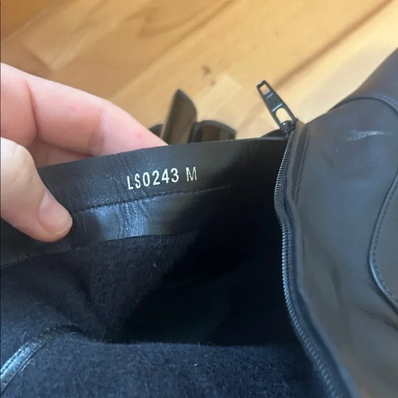 Louis Vuitton  Women's Boots - Picture 11 of 11